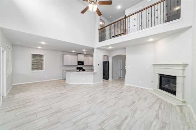 4919 Valley White Oak Lane, Houston, TX 77084