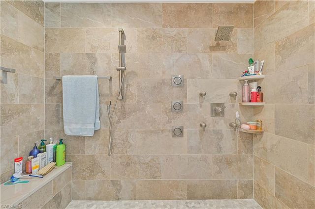 917 Albert AVE, Lehigh Acres, FL 33971