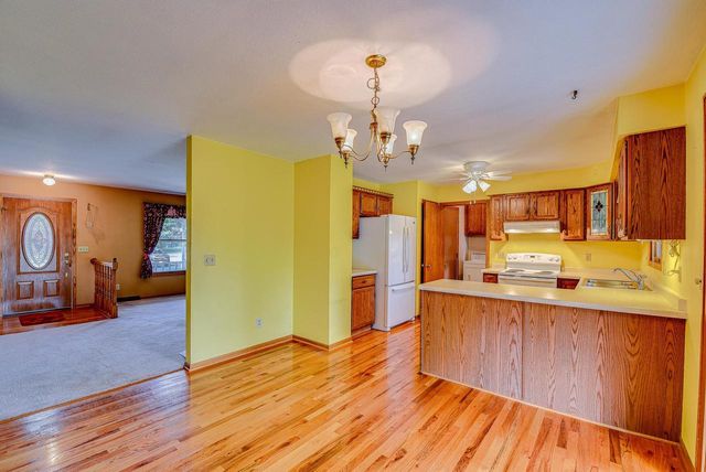 W6070 Thornapple Lane, Fort Atkinson, WI 53538