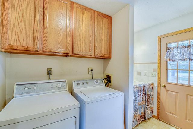 W6070 Thornapple Lane, Fort Atkinson, WI 53538