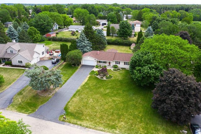 W6070 Thornapple Lane, Fort Atkinson, WI 53538