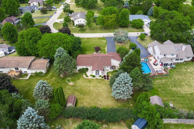 W6070 Thornapple Lane, Fort Atkinson, WI 53538