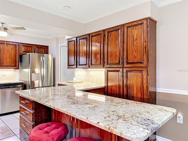 5020 THE OAKS CIRCLE, Edgewood, FL 32809
