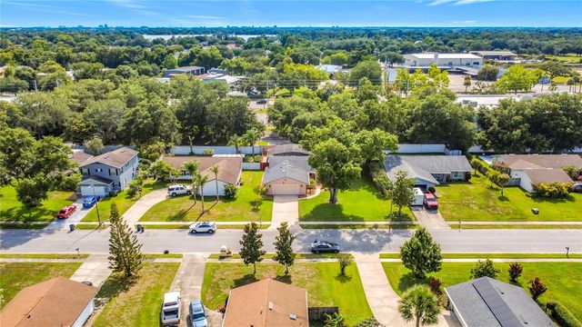 5020 THE OAKS CIRCLE, Edgewood, FL 32809