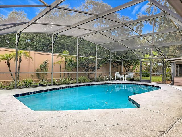 5020 THE OAKS CIRCLE, Edgewood, FL 32809