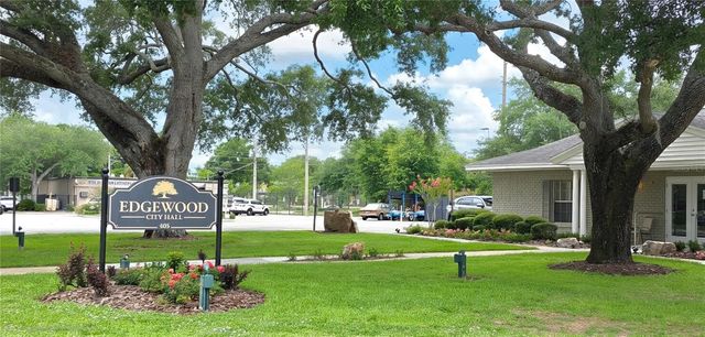 5020 THE OAKS CIRCLE, Edgewood, FL 32809