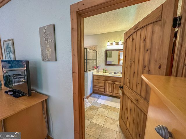 181 Morgan Ridge Court, Young Harris, GA 30582