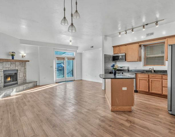 6531-33 S Woodlawn Avenue 1S, Chicago, IL 60637