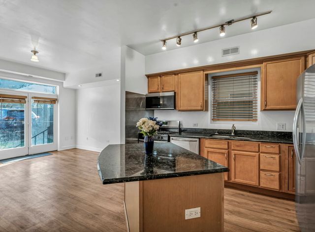 6531-33 S Woodlawn Avenue 1S, Chicago, IL 60637