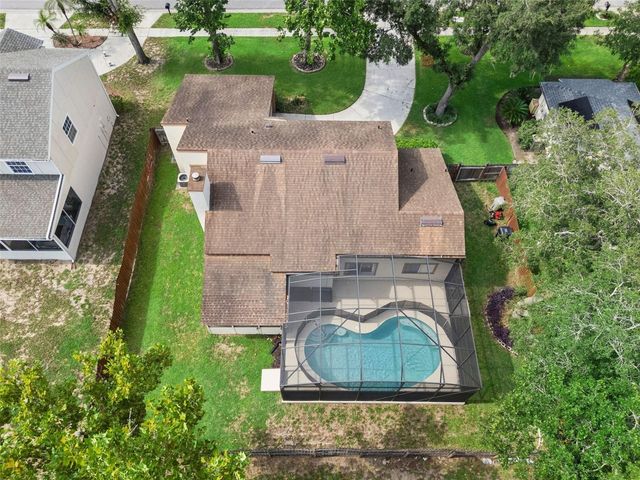 916 E CLEVELAND STREET, Apopka, FL 32703