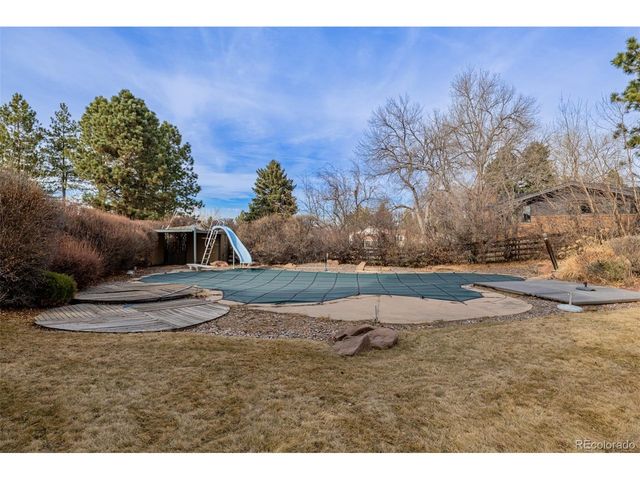 885 Front Range Rd, Littleton, CO 80120