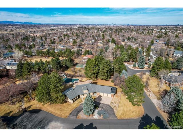 885 Front Range Rd, Littleton, CO 80120