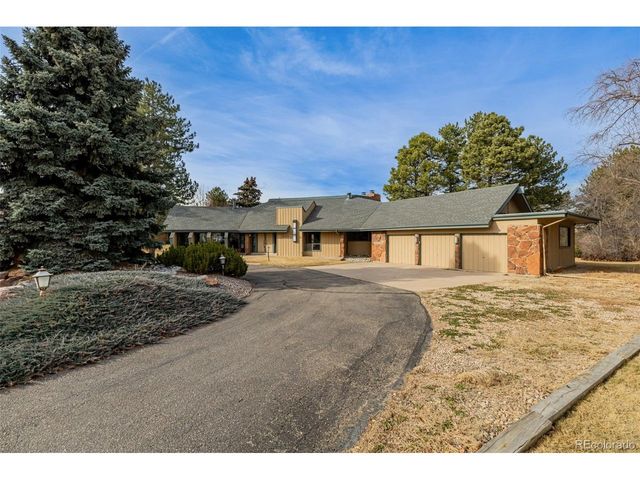 885 Front Range Rd, Littleton, CO 80120