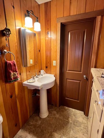 2115 Ferguson Drive, Camp Nelson, CA 93265