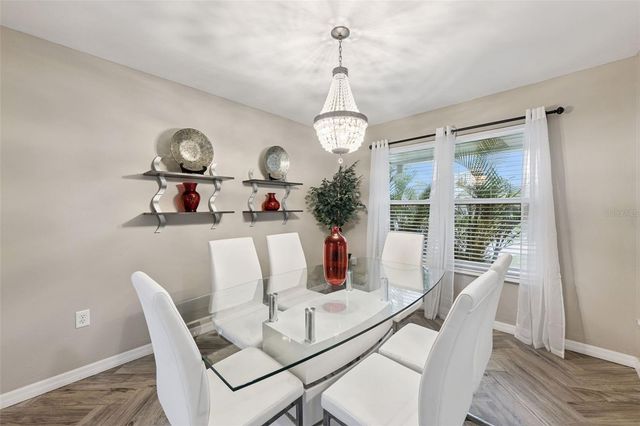 2011 EXCALIBUR DRIVE, Orlando, FL 32822
