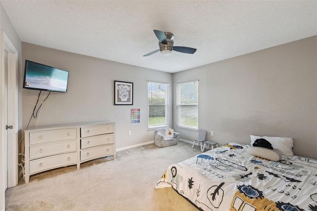 2011 EXCALIBUR DRIVE, Orlando, FL 32822