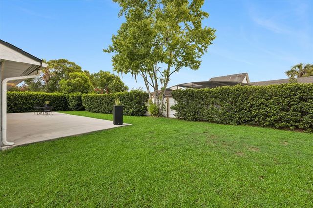 2011 EXCALIBUR DRIVE, Orlando, FL 32822