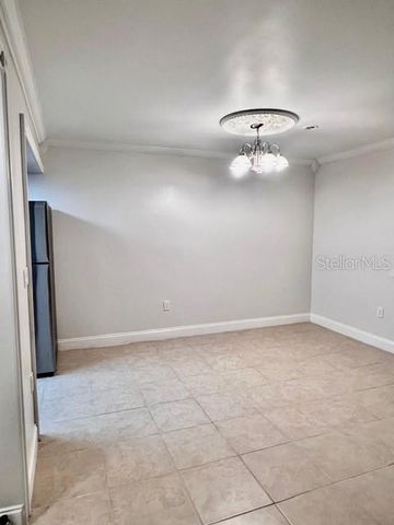 942 LAKE DESTINY ROAD A, Altamonte Springs, FL 32714