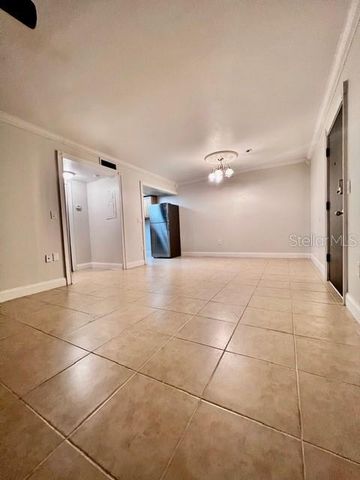 942 LAKE DESTINY ROAD A, Altamonte Springs, FL 32714