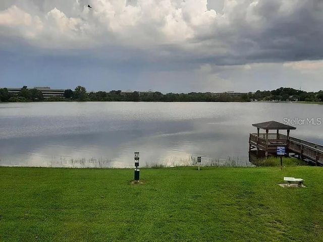 942 LAKE DESTINY ROAD A, Altamonte Springs, FL 32714