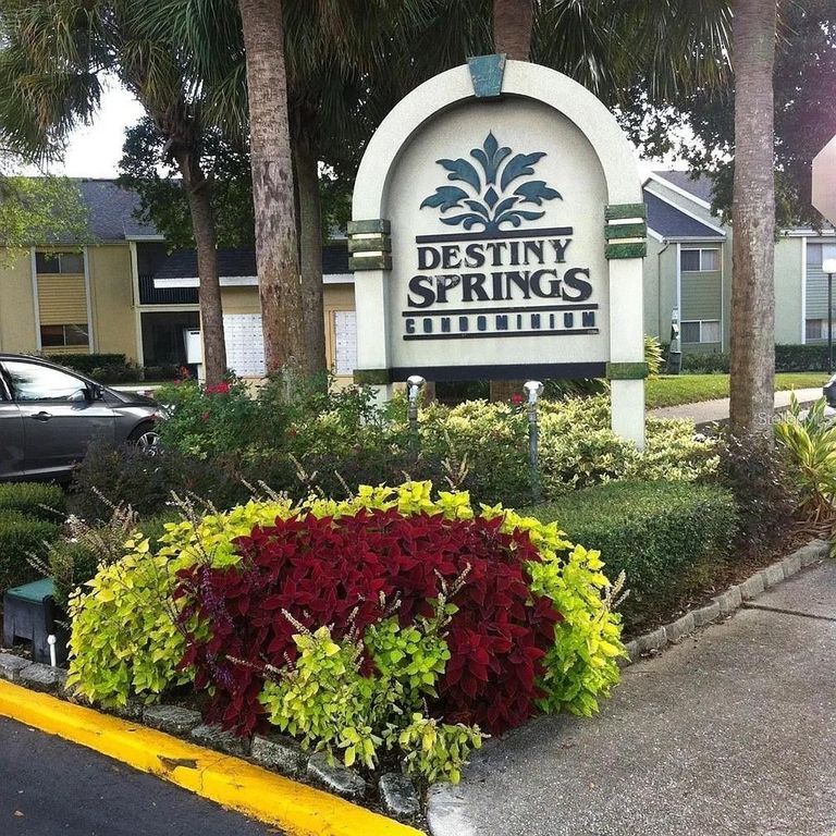 942 LAKE DESTINY ROAD A, Altamonte Springs, FL 32714
