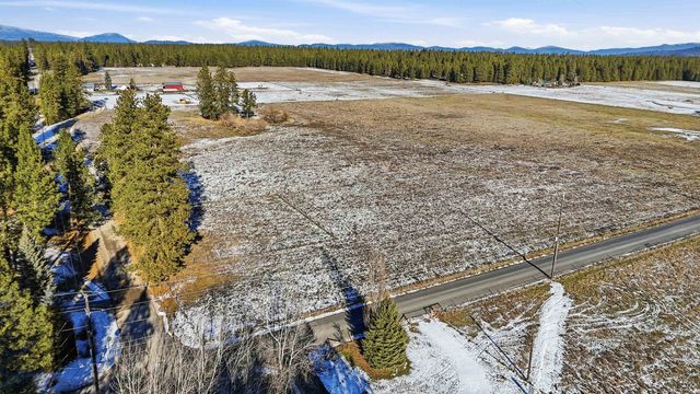 7 E Westmoreland Rd, Deer Park, WA 99006