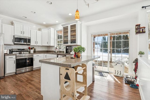 101 NEWPORT CIR, Atglen, PA 19310