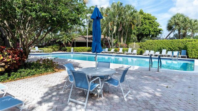 3100 N Course Lane 510, Pompano Beach, FL 33069