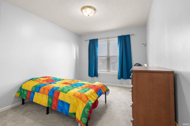 1723 Grafton Place, Fort Wayne, IN 46808