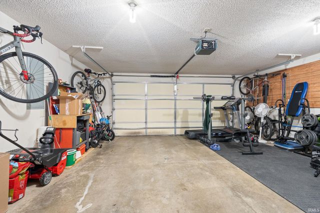 1723 Grafton Place, Fort Wayne, IN 46808