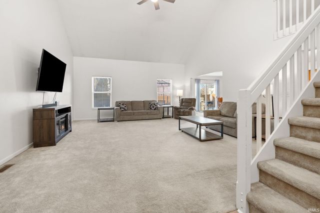 1723 Grafton Place, Fort Wayne, IN 46808