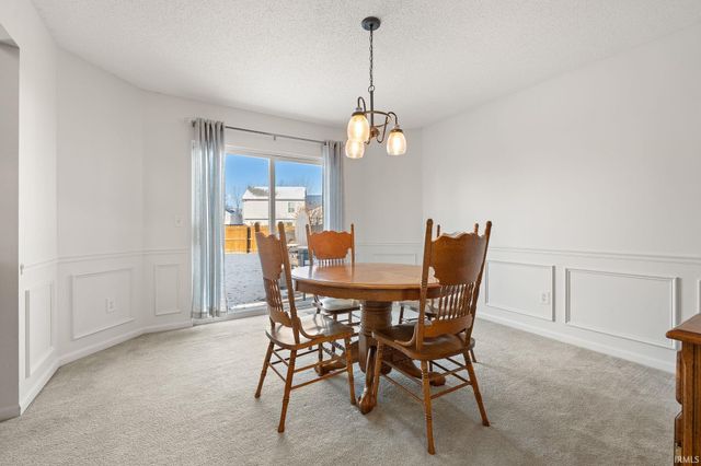 1723 Grafton Place, Fort Wayne, IN 46808