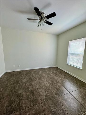 300 Sylvia Handy Street 215, Elsa, TX 78543