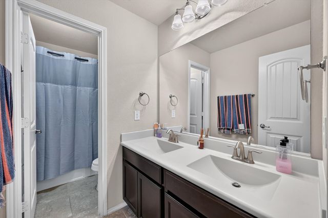 1332 Foxglove Lane, Burleson, TX 76028