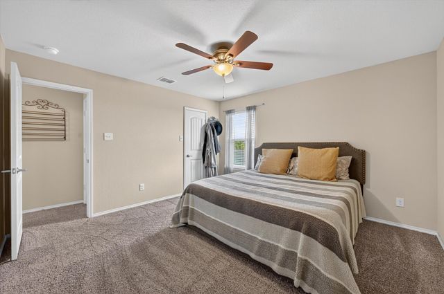 1332 Foxglove Lane, Burleson, TX 76028