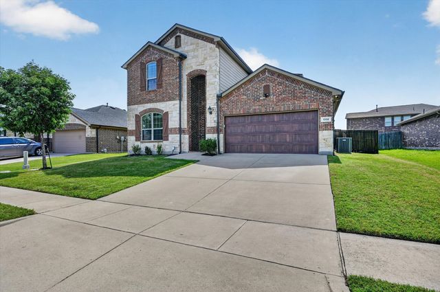 1332 Foxglove Lane, Burleson, TX 76028
