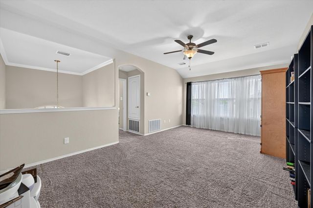 1332 Foxglove Lane, Burleson, TX 76028