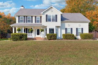 2553 Emerald Ct, Clarksville, TN 37042