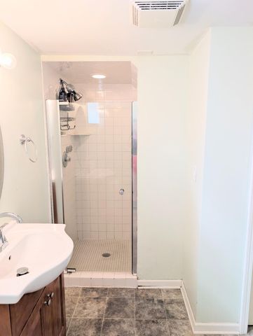 1105 California Avenue W, Saint Paul, MN 55108