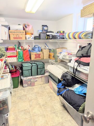 1105 California Avenue W, Saint Paul, MN 55108