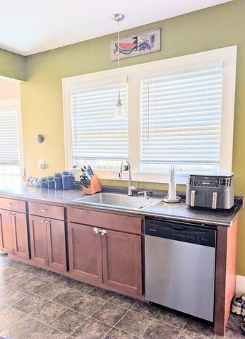 1105 California Avenue W, Saint Paul, MN 55108