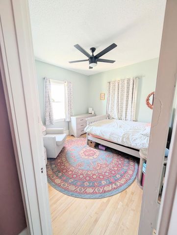 1105 California Avenue W, Saint Paul, MN 55108