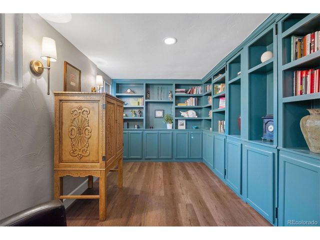 800 Steele St, Denver, CO 80206