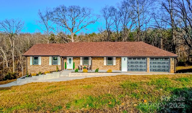 238 Lincoln Drive, Forest City, NC 28043