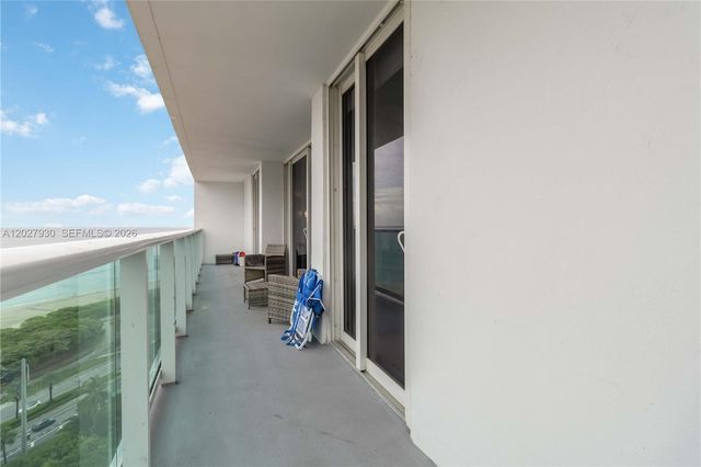 100 Bayview Dr 2014, Sunny Isles Beach, FL 33160