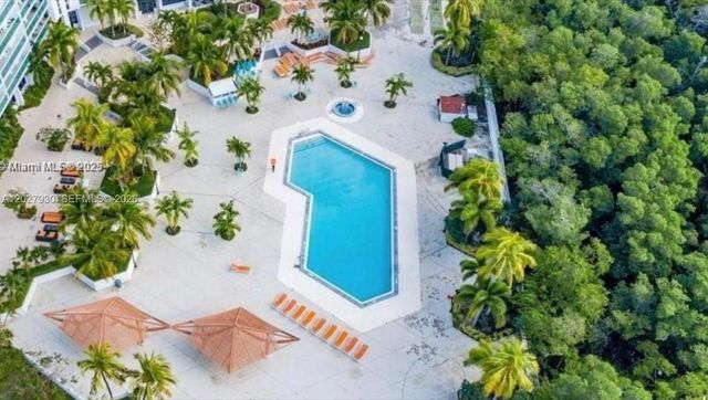 100 Bayview Dr 2014, Sunny Isles Beach, FL 33160