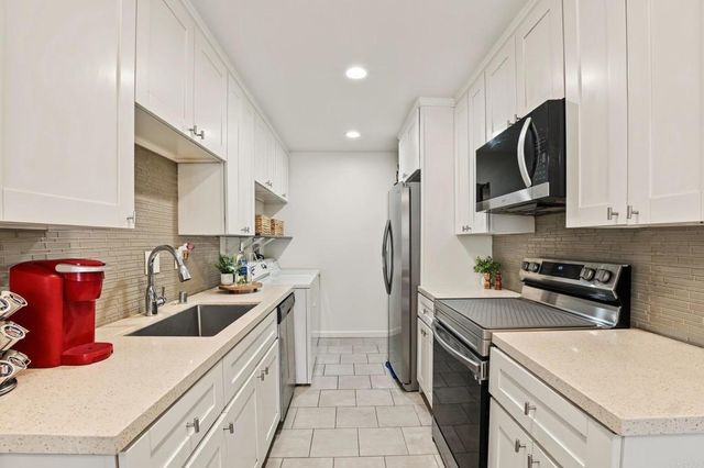 6856 Parkside Avenue, San Diego, CA 92139