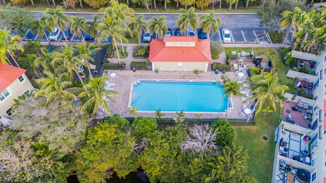 161 Monterey Bay Drive, Boynton Beach, FL 33426