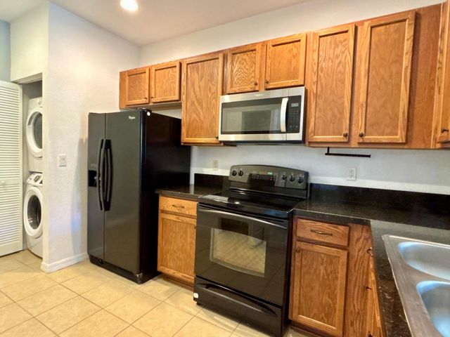 161 Monterey Bay Drive, Boynton Beach, FL 33426