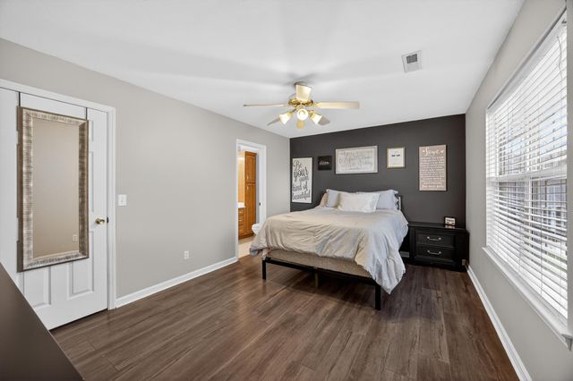 8927 Wings Way, Hixson, TN 37343